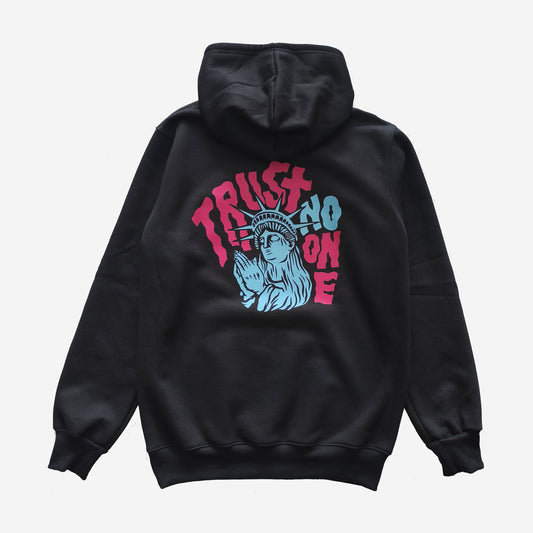 Polera Trust No One Liberty